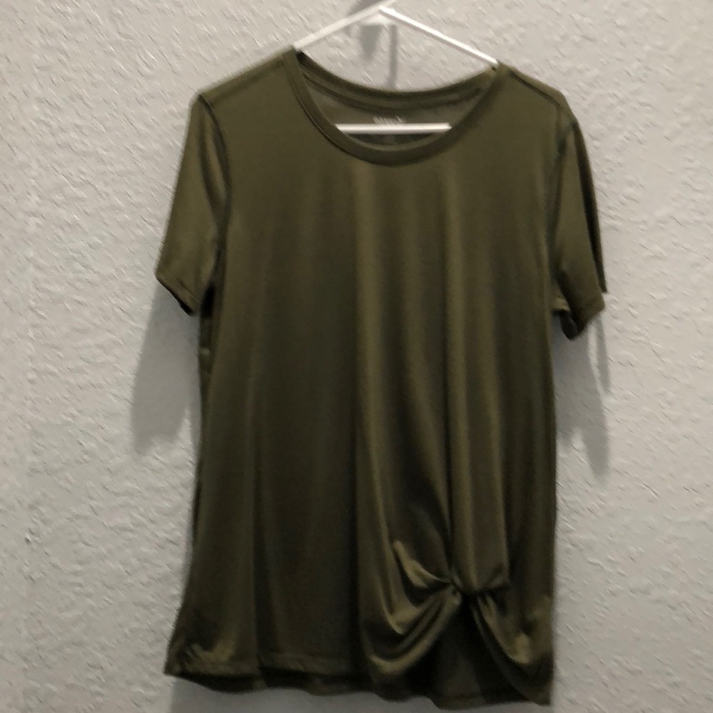 Short sleeve top